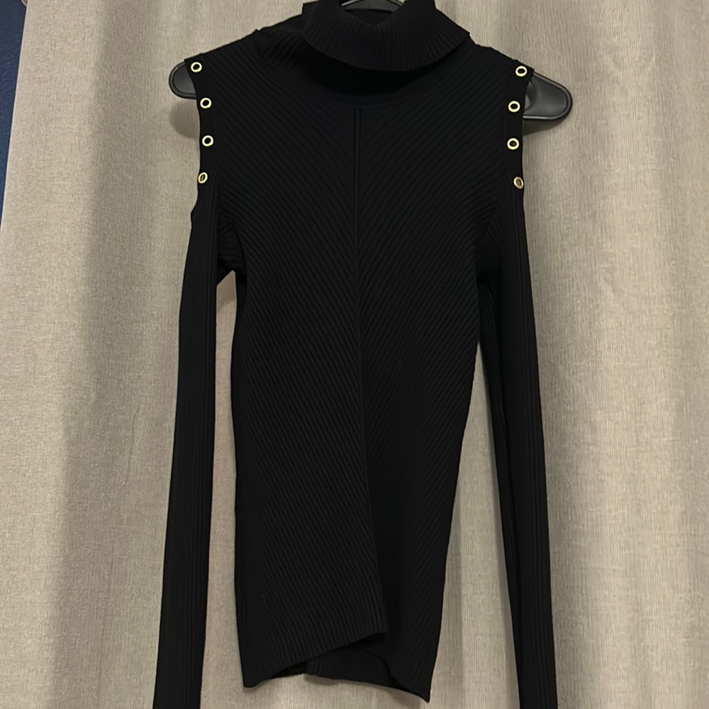 Xoxo black shirt size large